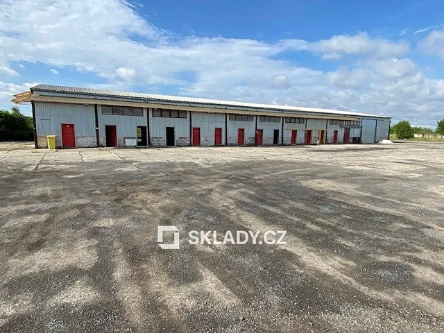 Pronájem skladového prostoru 1000 m²